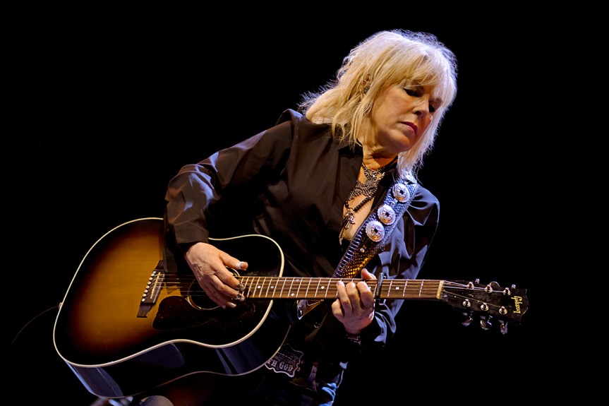 Lucinda-Williams-11