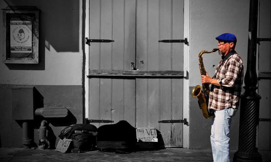 Street Musician 1 HDRI